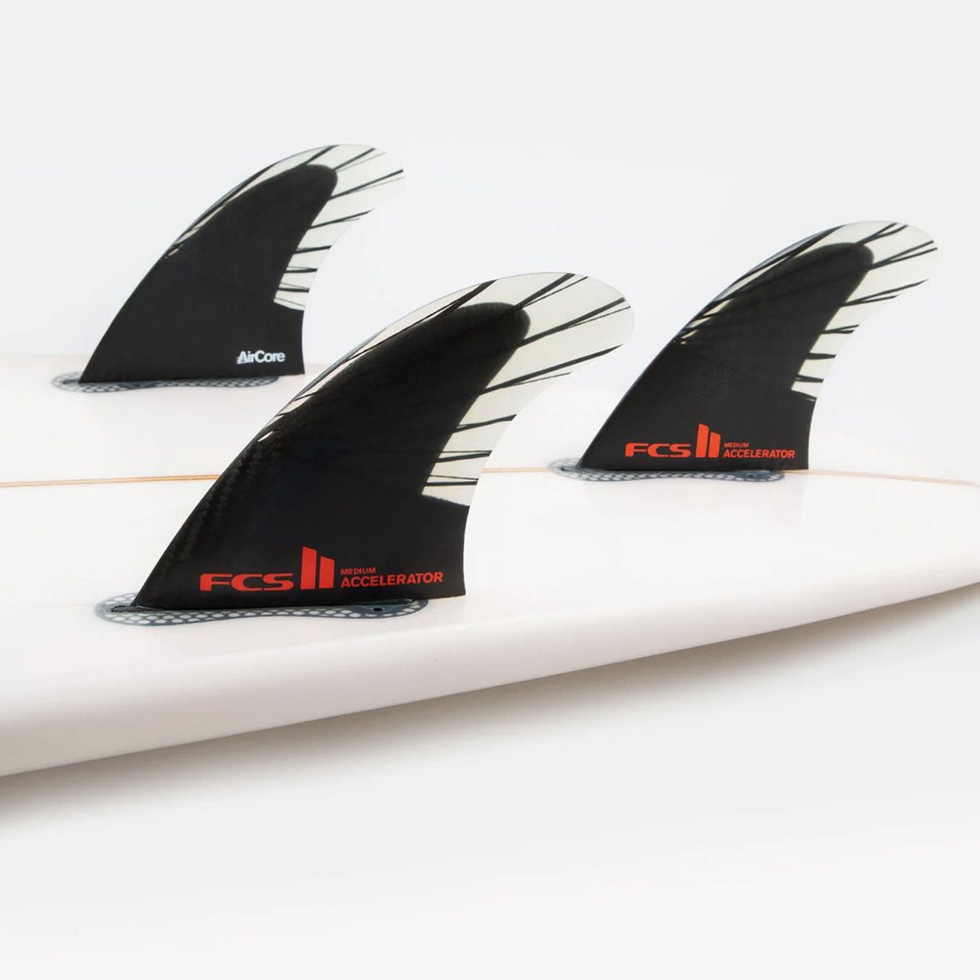 FCS II Accelerator PC Carbon Tri Fins Black/Red - Medium