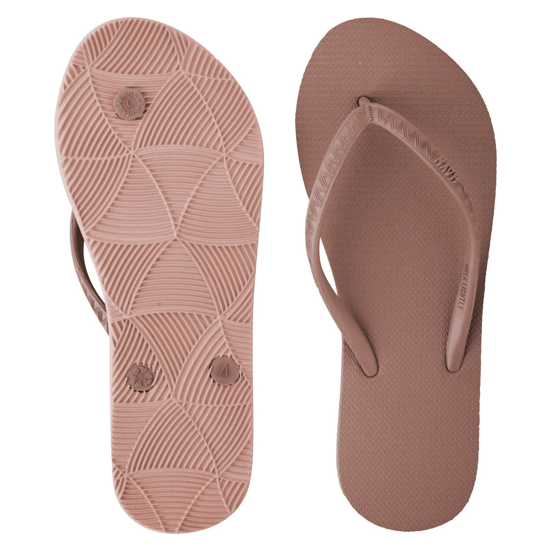 Hayn Women's Core Collection Slippers (Kaihalulu) (Guava) Dark Pink