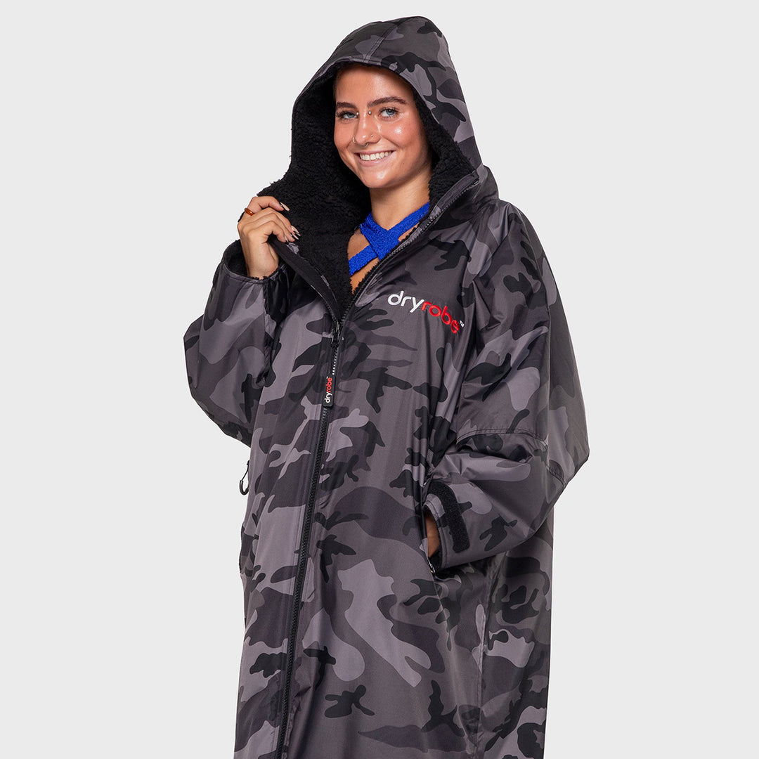 Dryrobe Advance Long Sleeve Change Robe V3 - Black Camouflage/Black