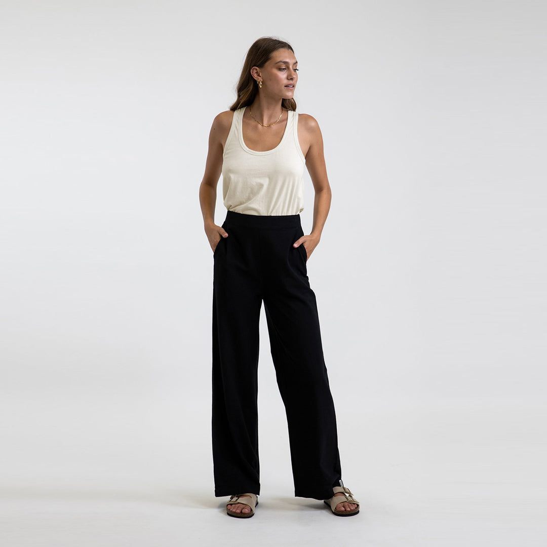 Rhythm Classic Scoop Tank - White