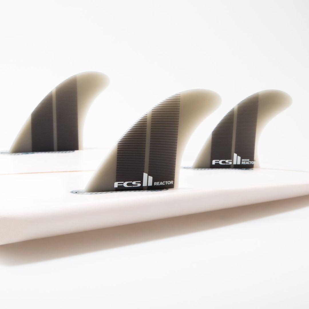 FCS II Reactor Neo Glass Tri Fins - Medium
